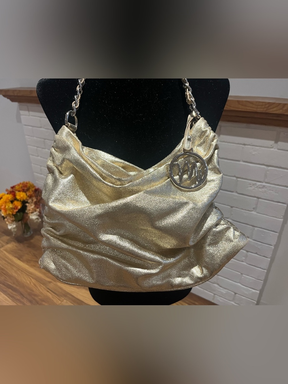Millie’s Metallic Gold Ruched Hobo Shoulder Bag Chain Strap Y2K